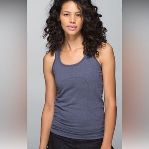 Lululemon Swiftly Tech Racerback Tank Top Heathered Cadet Blue Stripe Size 6